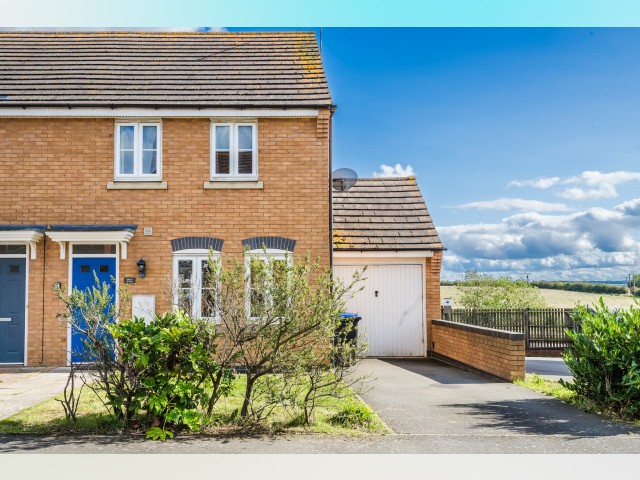 Northampton House for rent