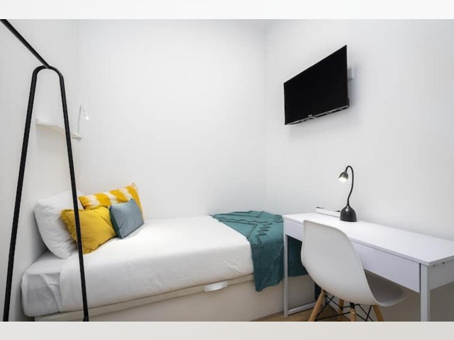 Portugal furnished Room in Lisboa-Tagus Valley, Lisbon