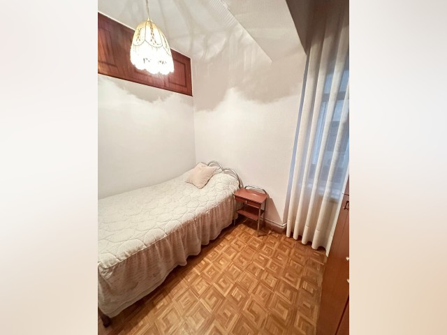 Santander Room for rent