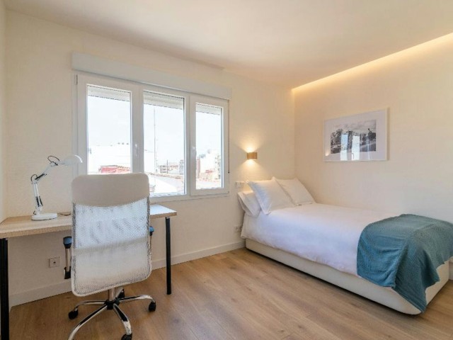 Spain furnished Room in Valencia, Valencia