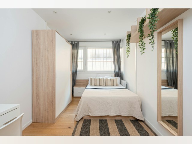 Spain furnished Room in Madrid, Madrid