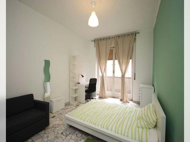 Italy furnished Room in Lombardy, Milan