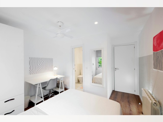 Spain furnished Room in Valencia, Valencia