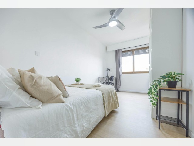 Spain furnished Room in Valencia, Valencia