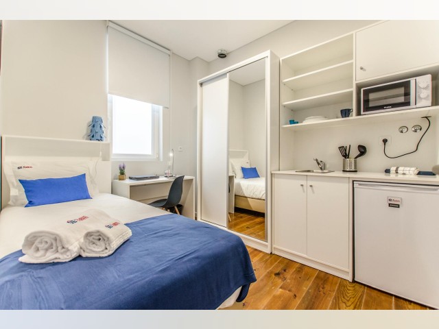 Portugal furnished Room in Lisboa-Tagus Valley, Lisbon
