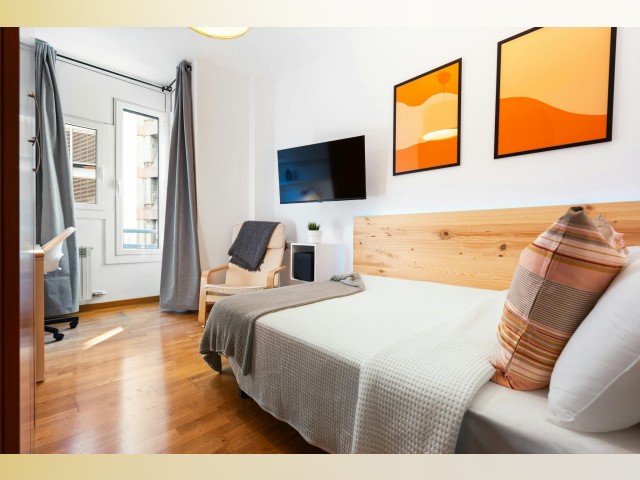Spain furnished Room in Catalonia, Barcelona