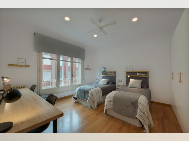 Spain furnished Room in Catalonia, Barcelona