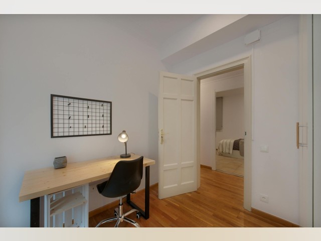 Spain furnished Room in Catalonia, Barcelona