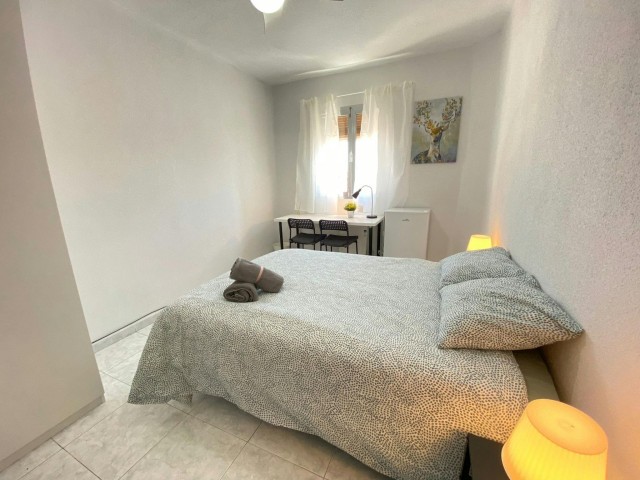 Spain furnished Room in Madrid, Madrid