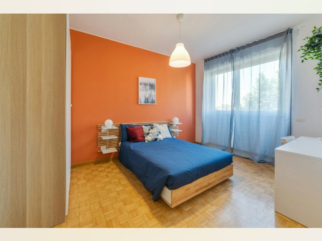 Italy furnished Room in Lombardy, Milan