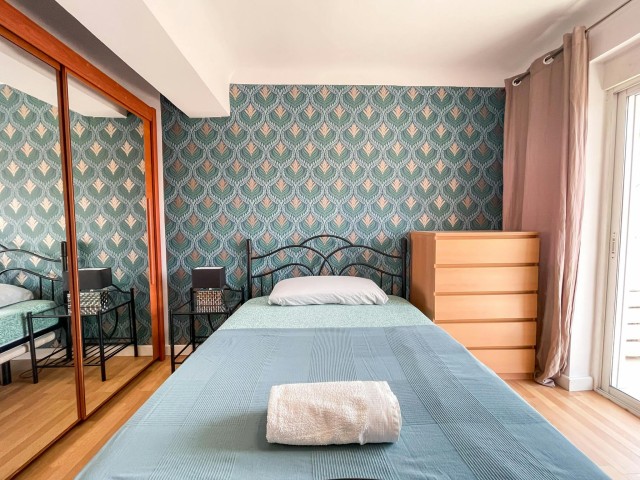 Spain furnished Room in Valencia, Alicante