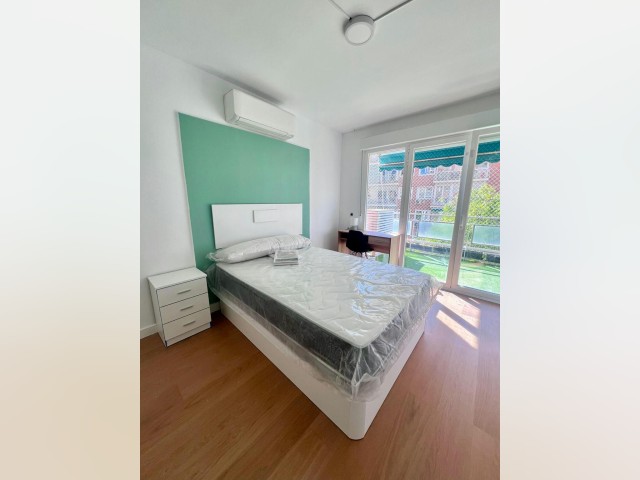 Spain furnished Room in Madrid, Madrid