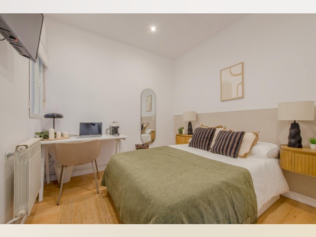 Spain furnished Room in Madrid, Madrid
