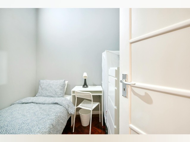 Portugal furnished Room in Lisboa-Tagus Valley, Lisbon