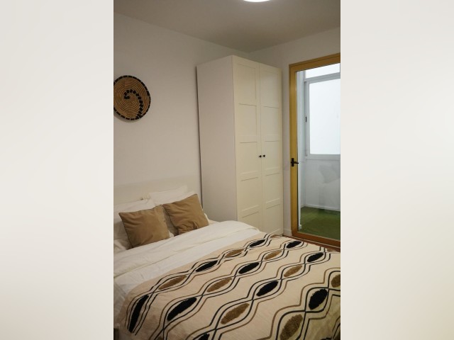 Spain furnished Room in Madrid, Madrid