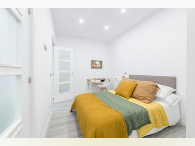 Spain furnished Room in Madrid, Madrid
