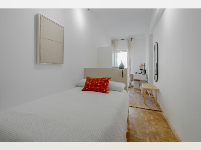 Spain furnished Room in Madrid, Madrid
