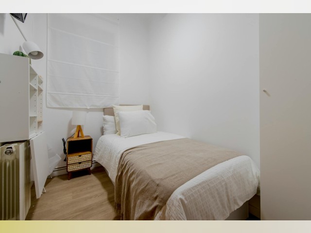Spain furnished Room in Madrid, Madrid