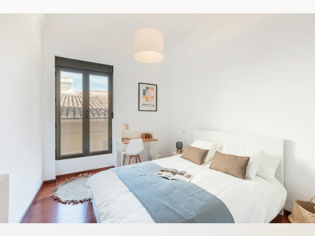 Spain furnished Room in Valencia, Valencia