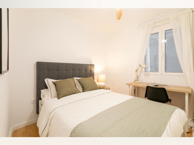 Spain furnished Room in Valencia, Alicante
