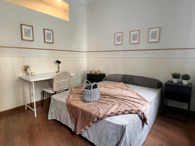 Spain furnished Room in Madrid, Madrid