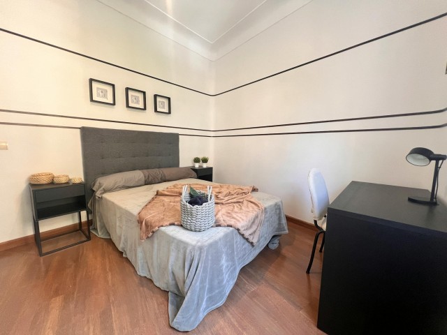 Spain furnished Room in Madrid, Madrid