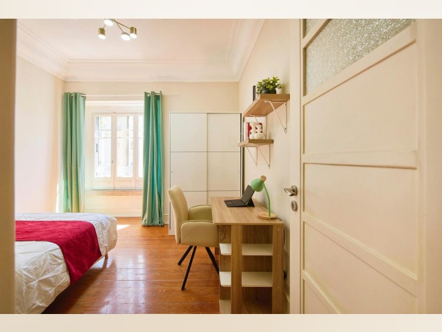 Portugal furnished Room in Lisboa-Tagus Valley, Lisbon