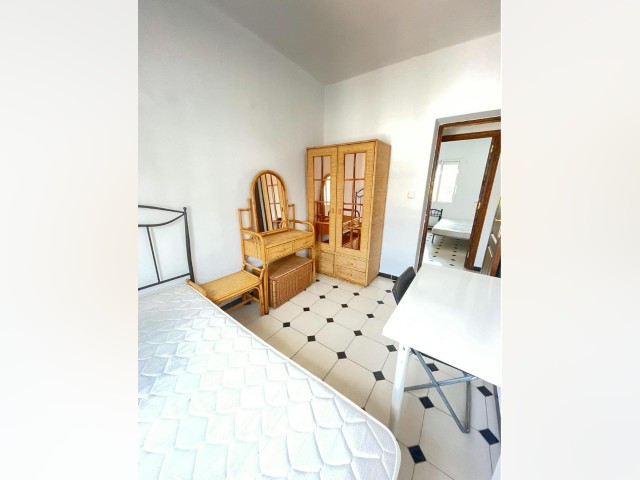 Spain furnished Room in Andalucia, Seville