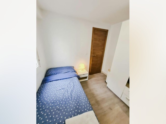 Spain furnished Room in Valencia, Valencia