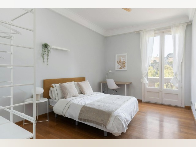 Spain furnished Room in Catalonia, Barcelona
