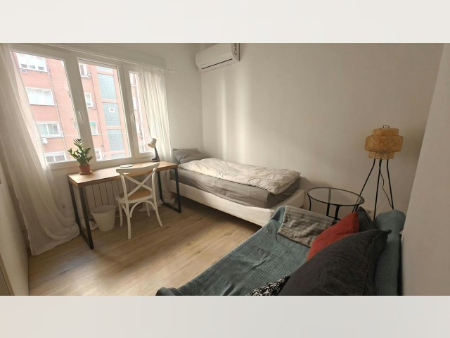 Spain furnished Room in Madrid, Madrid