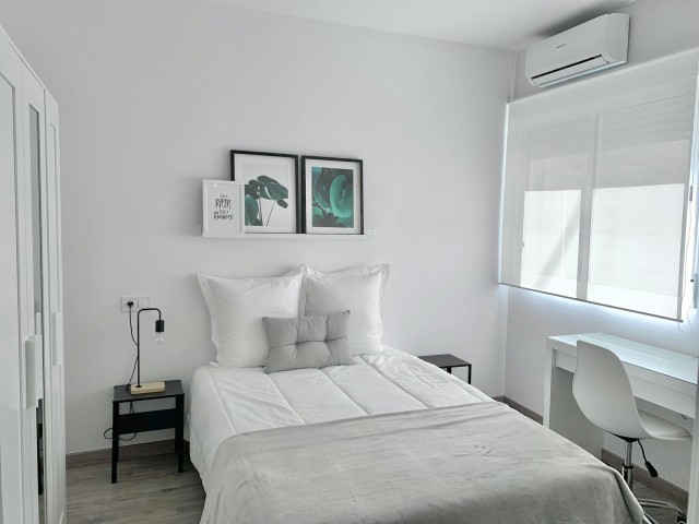 Spain furnished Room in Murcia, Murcia