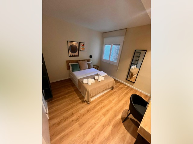 Spain furnished Room in Catalonia, Barcelona