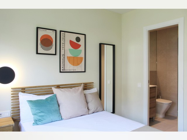 Spain furnished Room in Catalonia, Barcelona
