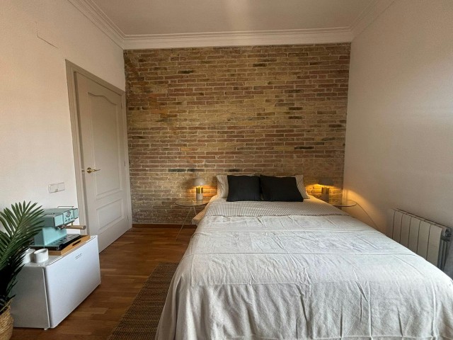 Spain furnished Room in Catalonia, Barcelona