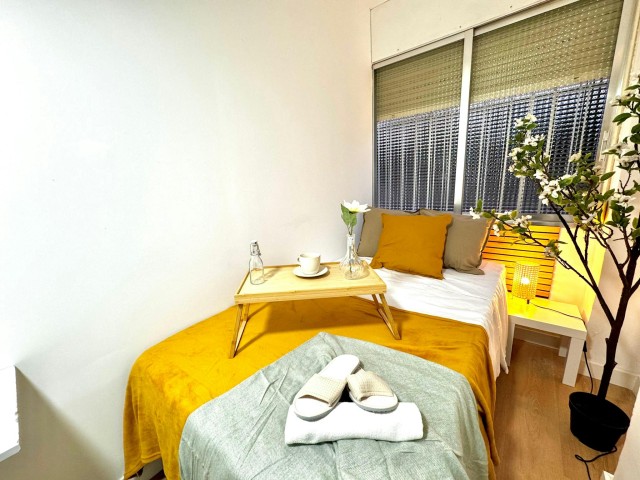 Spain furnished Room in Madrid, Madrid