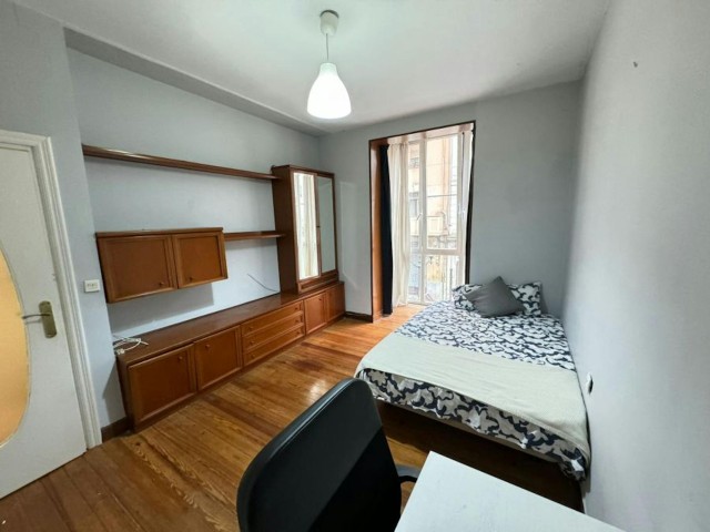 Spain furnished Room in Basque Country, Bilbao