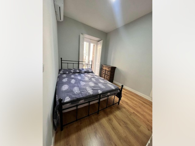 Spain furnished Room in Madrid, Madrid