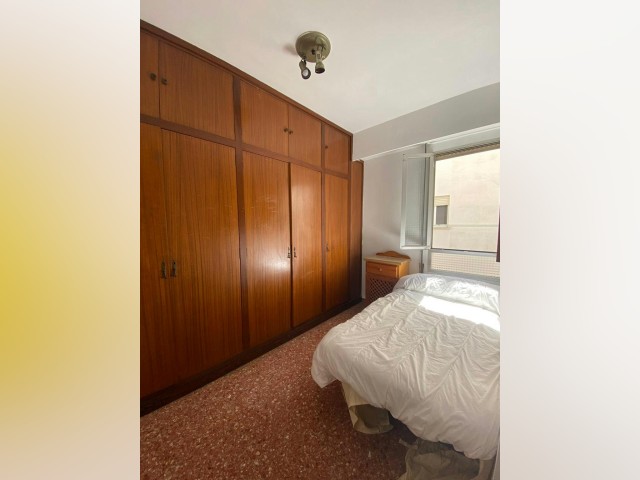 Spain furnished Room in Valencia, Valencia