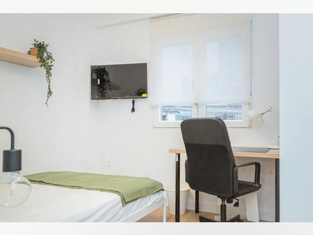 Spain furnished Room in Aragon, Sa Cabaneta