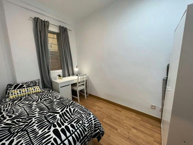 Spain furnished Room in Madrid, Madrid