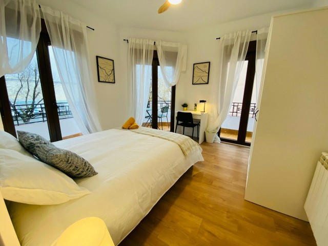 Spain furnished Room in Madrid, Madrid