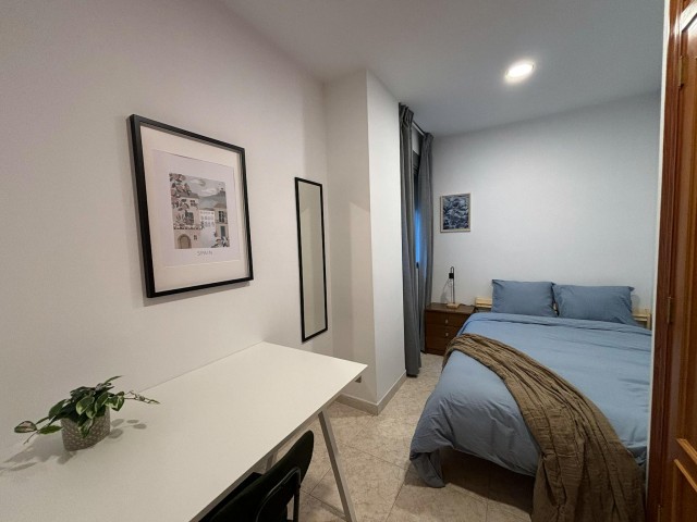 Spain furnished Room in Valencia, Valencia