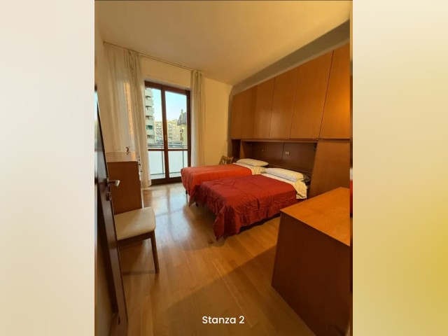 Chambre Meublé Location à longue durée en Sesto-San-Giovanni