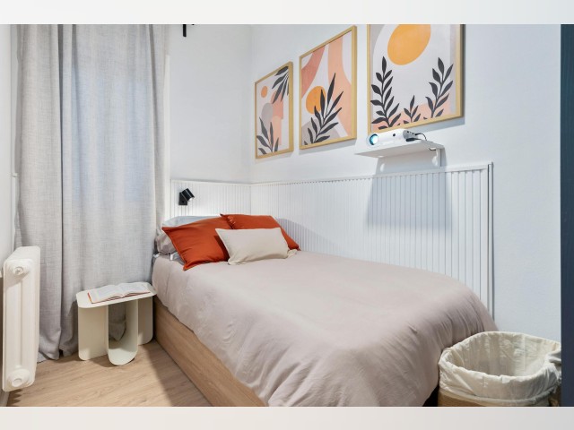Spain furnished Room in Catalonia, Barcelona