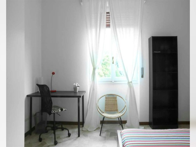 Italy furnished Room in Lombardy, Milan