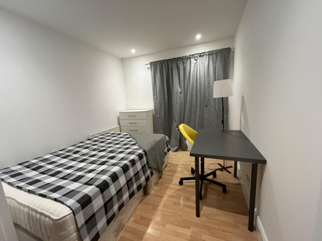England furnished Room in London, London