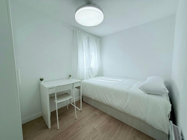 Spain furnished Room in Madrid, Madrid
