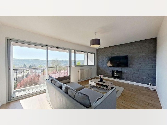 Deville-les-Rouen Room for rent
