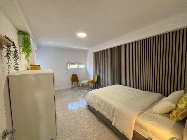 Spain furnished Room in Valencia, Valencia